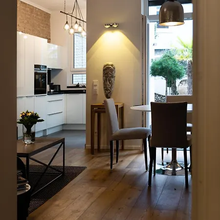 Apartmán Luxury Loft With Garden, Centre
