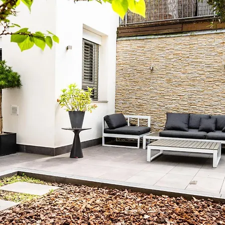 Luxury Loft With Garden, Centre * Düsseldorf