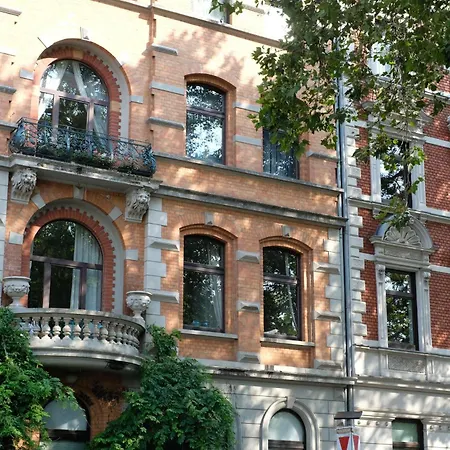 Apartmán Luxury Loft With Garden, Centre
